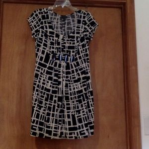 Women size 12 petite dress, Black and Tan, knee length
